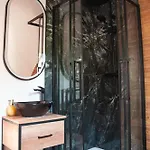 Dom Z Ogrodem I Prywatnym Parkingiem W Krakowie *