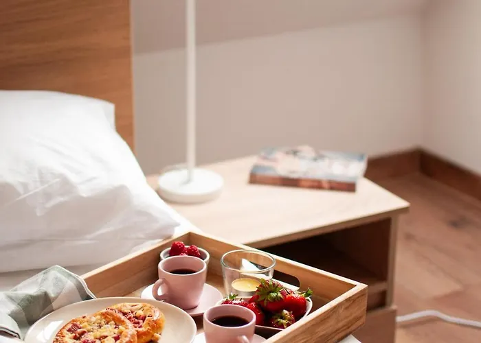 Dom Z Ogrodem I Prywatnym Parkingiem W Krakowie דירה *