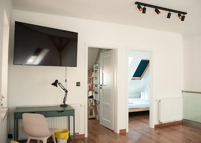 דירה Dom Z Ogrodem I Prywatnym Parkingiem W Krakowie *