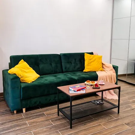 Stylowy Dom Z Ogrodem I Prywatnym Parkingiem Apartment
